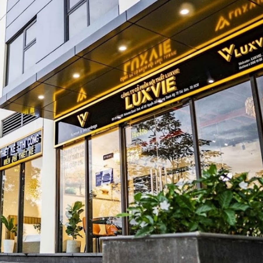 Showroom Luxvie thực tế